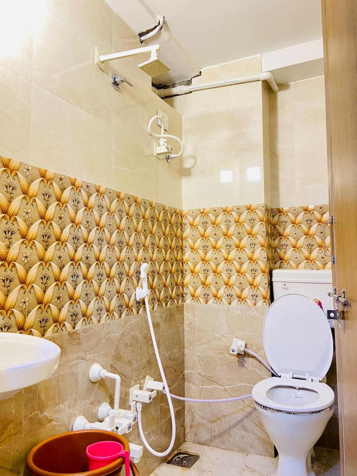 Hotel Alexa By Abc Amhedabad Dış mekan fotoğraf