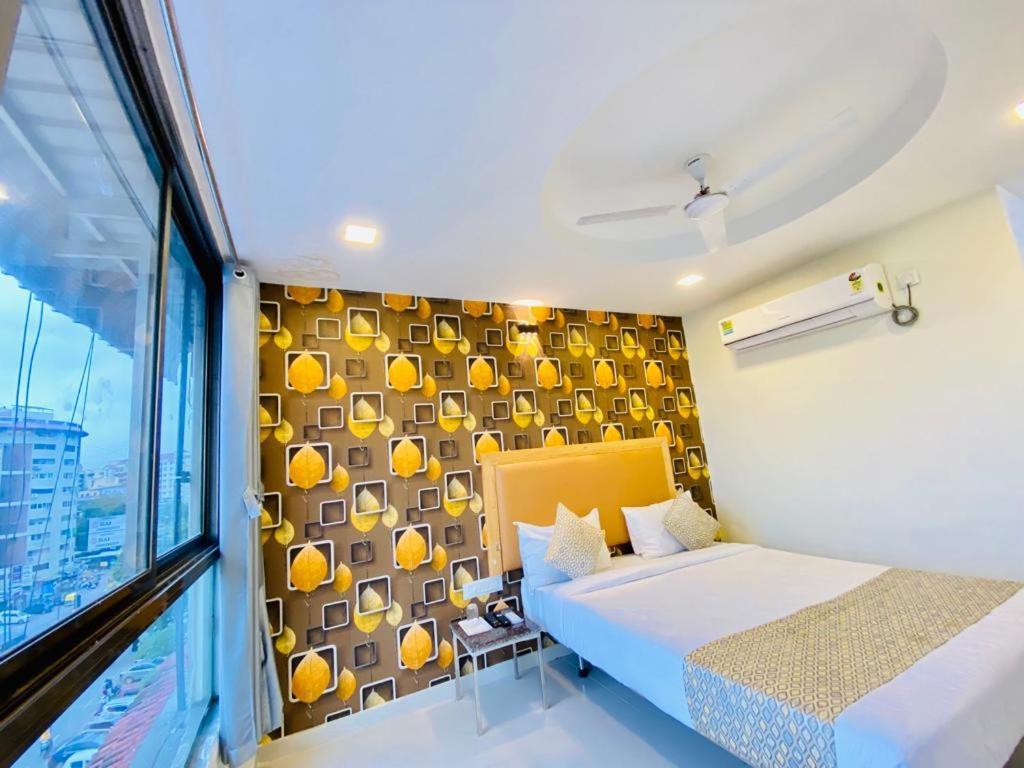 Hotel Alexa By Abc Amhedabad Dış mekan fotoğraf