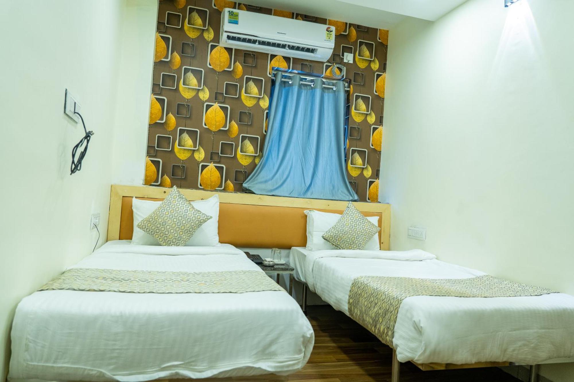 Hotel Alexa By Abc Amhedabad Dış mekan fotoğraf