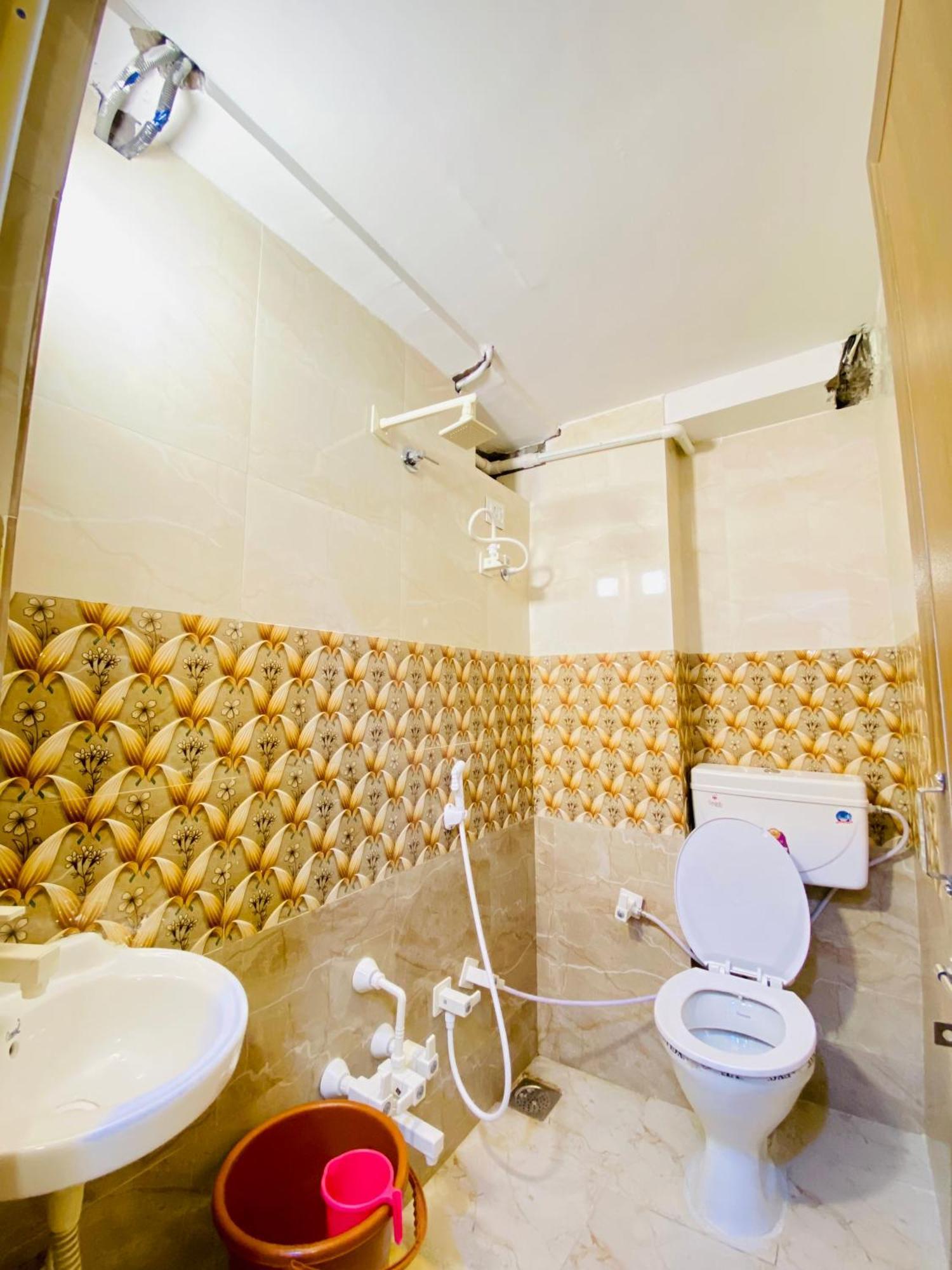 Hotel Alexa By Abc Amhedabad Dış mekan fotoğraf